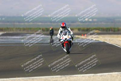 media/Sep-21-2025-TrackDaz (Sun) [[277c75b276]]/C Group/1040am (Turn 1)/